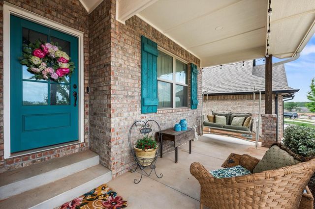 8208 Poplar Drive, Edmond, OK 73034