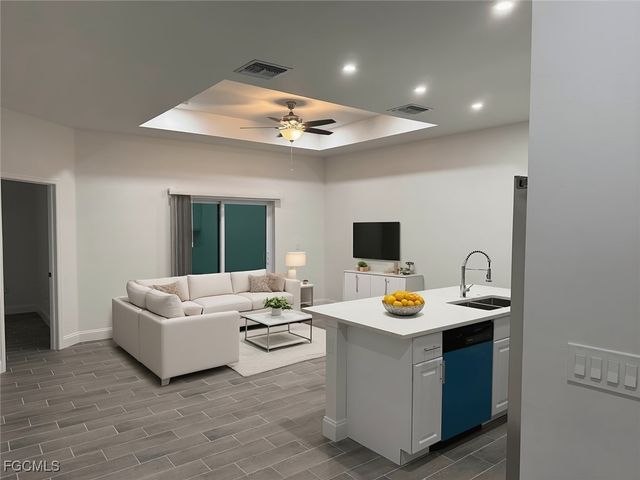 304-306 Gordon AVE S, Lehigh Acres, FL 33973