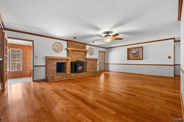 911 Sibert Circle, Glencoe, AL 35905