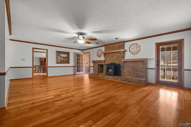 911 Sibert Circle, Glencoe, AL 35905