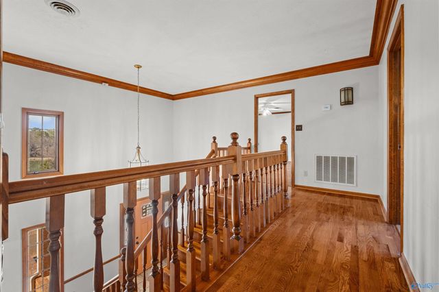 911 Sibert Circle, Glencoe, AL 35905