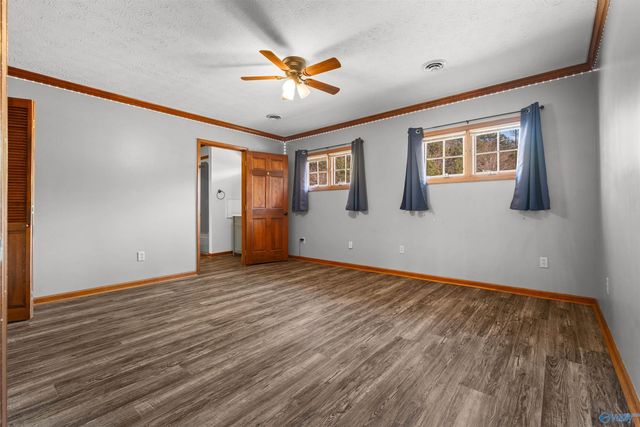 911 Sibert Circle, Glencoe, AL 35905