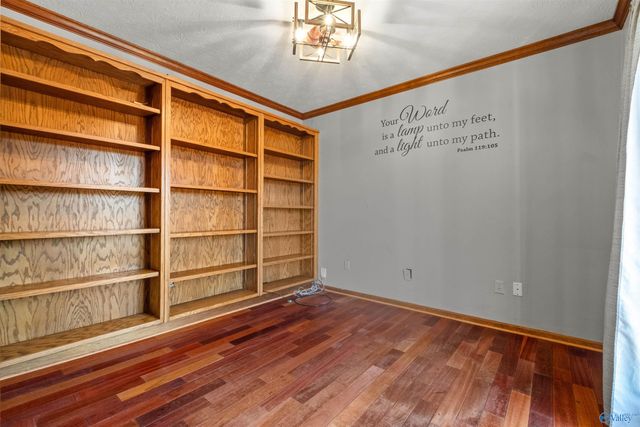 911 Sibert Circle, Glencoe, AL 35905