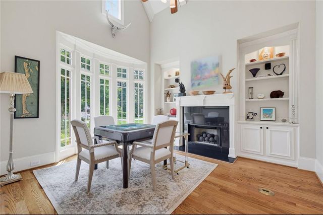 280 Old Ivy Road NE, Atlanta, GA 30342