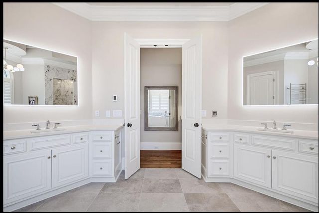 280 Old Ivy Road NE, Atlanta, GA 30342