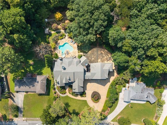 280 Old Ivy Road NE, Atlanta, GA 30342