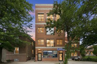 832 W 36TH Street 4, Chicago, IL 60609