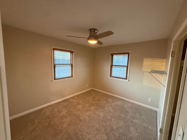 6424 W Farm Rd 140, Springfield, MO 65802