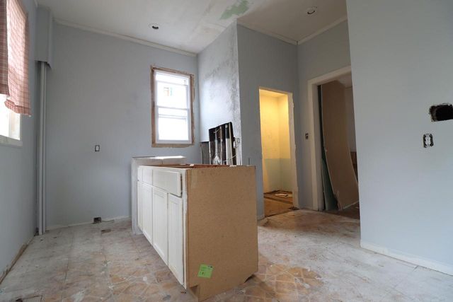 3221 W Michigan STREET, Milwaukee, WI 53208