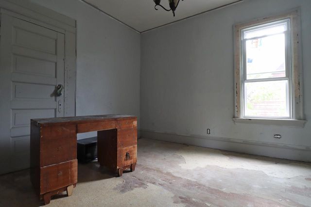 3221 W Michigan STREET, Milwaukee, WI 53208