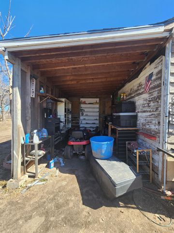 8531 N Ridge Rd, Valley Center, KS 67147