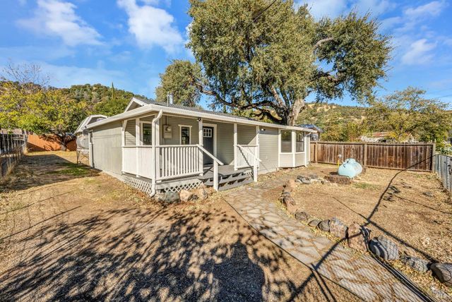 12940 1st St, Clearlake Oaks, CA 95423