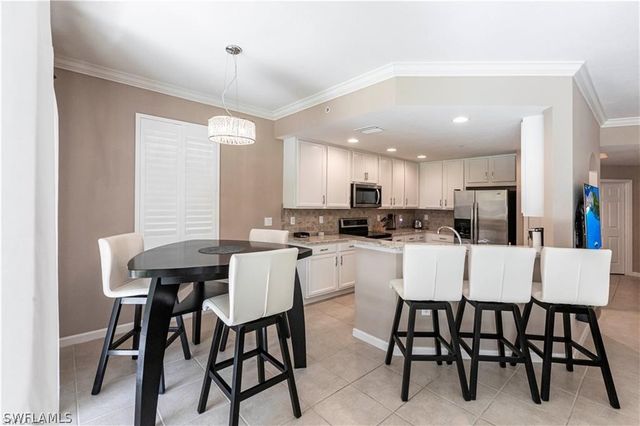 9508 Ironstone TER 102, Naples, FL 34120