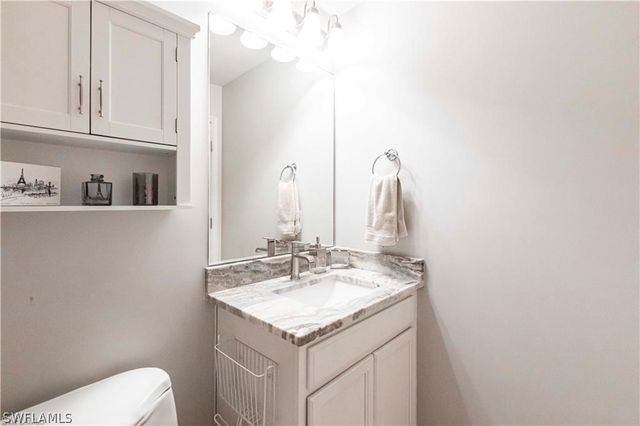 9508 Ironstone TER 102, Naples, FL 34120