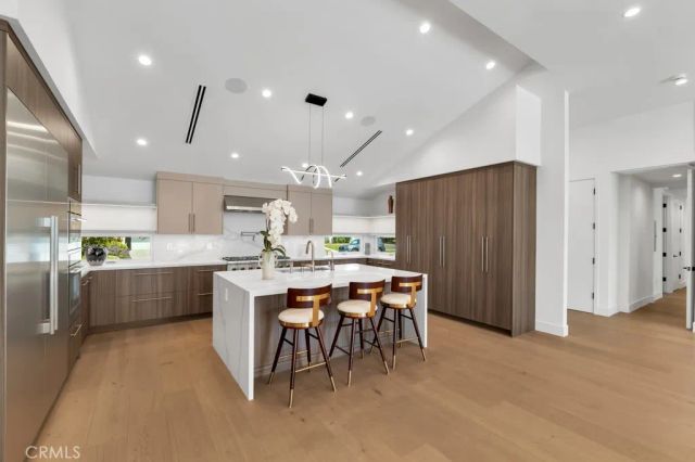 4801 Abbeyville, Woodland Hills, CA 91364