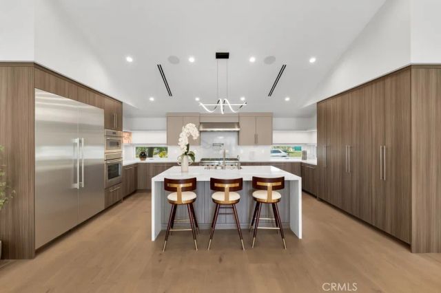 4801 Abbeyville, Woodland Hills, CA 91364