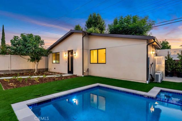 4801 Abbeyville, Woodland Hills, CA 91364