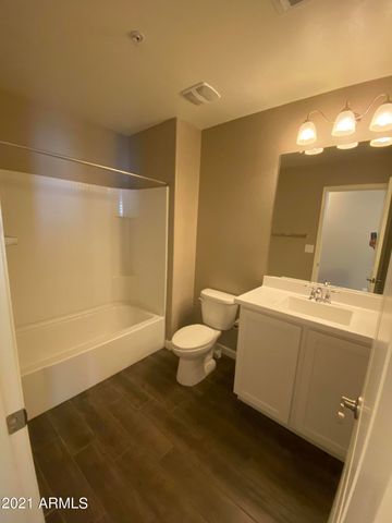 240 W JUNIPER Avenue 1137, Gilbert, AZ 85233