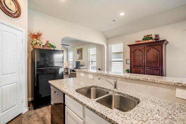 2816 Madison Drive, Conroe, TX 77304