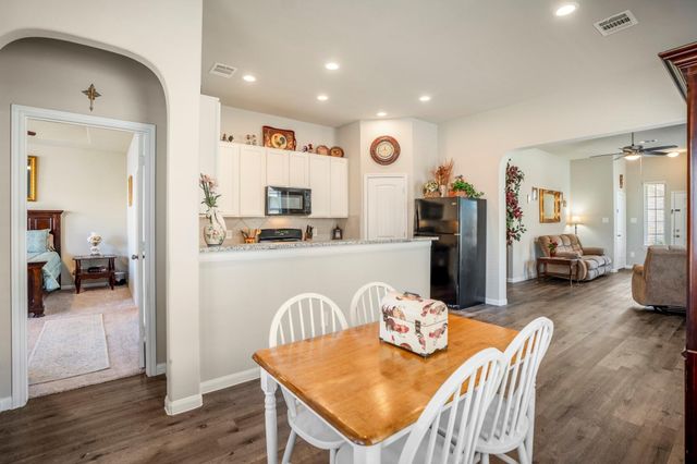 2816 Madison Drive, Conroe, TX 77304