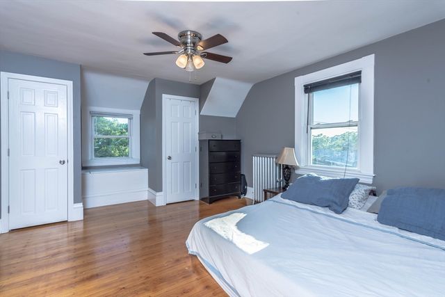 16 Walker St 2, Newton, MA 02460
