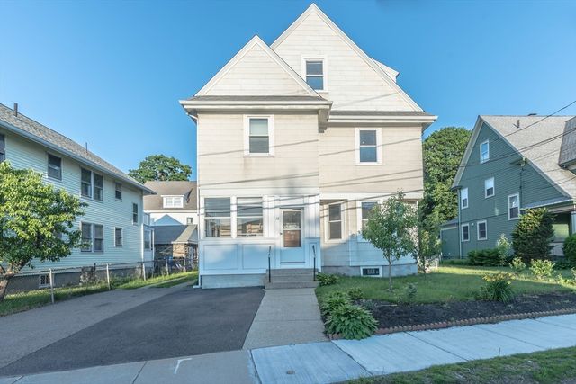 16 Walker St 2, Newton, MA 02460
