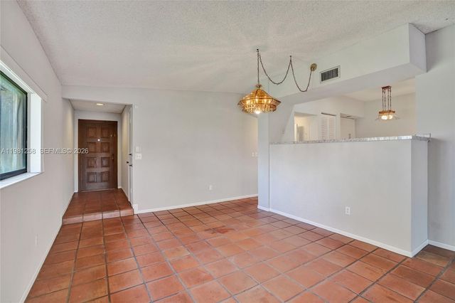 7382 SW 105th Pl, Miami, FL 33173