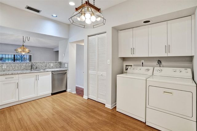 7382 SW 105th Pl, Miami, FL 33173