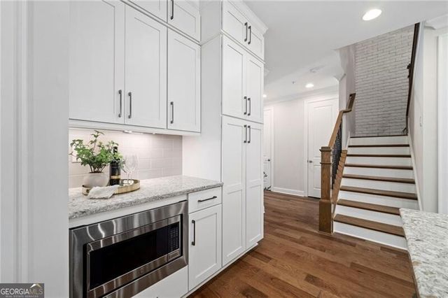 214 Phillips Lane, Alpharetta, GA 30009