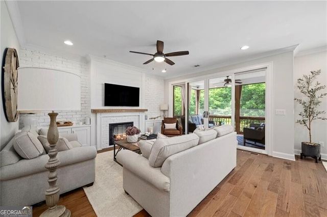 214 Phillips Lane, Alpharetta, GA 30009