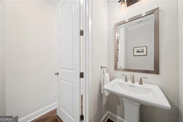 214 Phillips Lane, Alpharetta, GA 30009