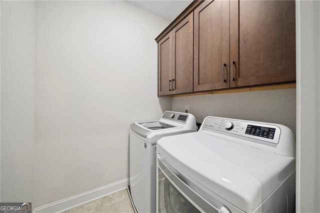 214 Phillips Lane, Alpharetta, GA 30009