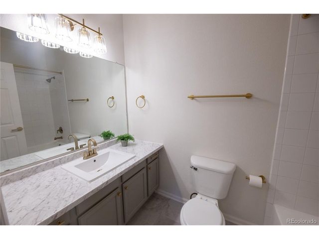 16828 E Gunnison Dr 7D, Aurora, CO 80017