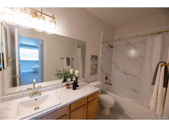 16828 E Gunnison Dr 7D, Aurora, CO 80017