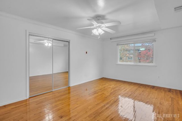 14 College Drive, Edison, NJ 08817