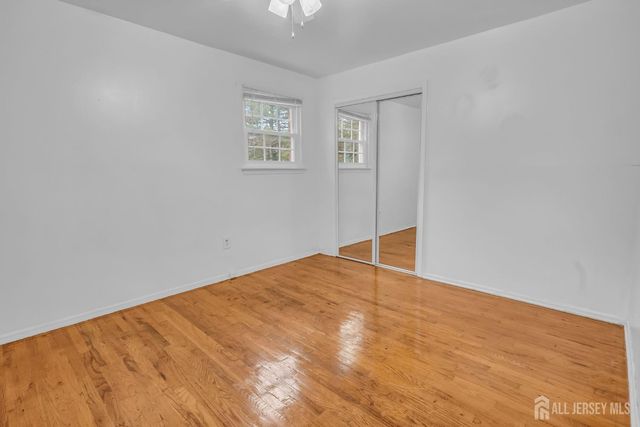 14 College Drive, Edison, NJ 08817