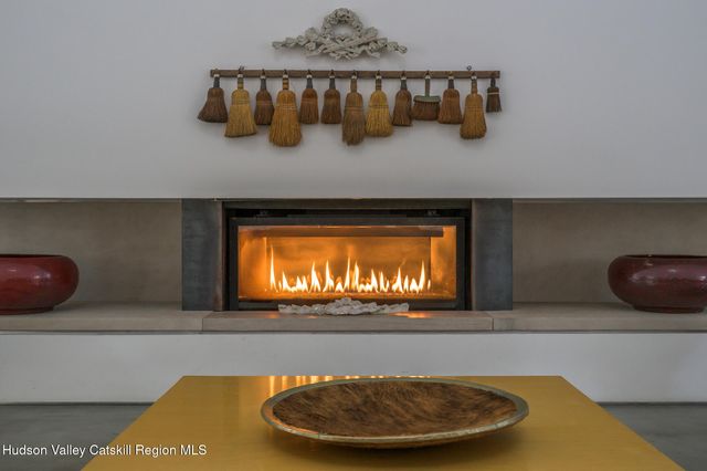 401 Collins Street Stop 11, Hillsdale, NY 12529