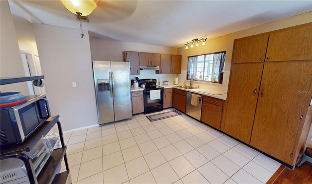 8744 CULEBRA AVENUE, North Port, FL 34287