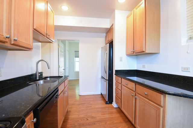 3104 W Argyle Street 1, Chicago, IL 60625