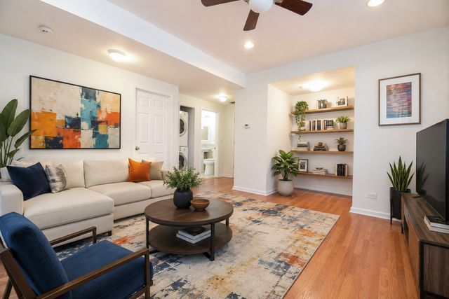 3104 W Argyle Street 1, Chicago, IL 60625