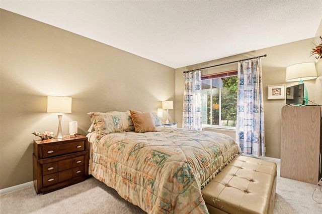 2424 E Collier Avenue, Grand Rapids, MI 49546