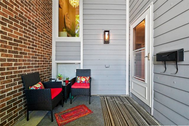 2424 E Collier Avenue, Grand Rapids, MI 49546