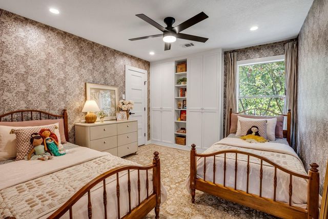 748 Forest Lane Drive, Conroe, TX 77302