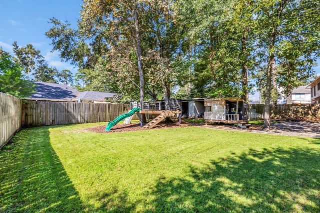 748 Forest Lane Drive, Conroe, TX 77302