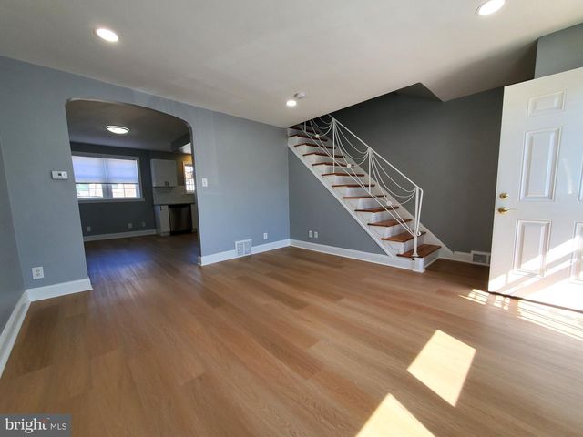 8142 TERRY ST, Philadelphia, PA 19136