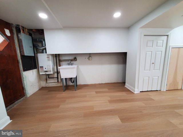 8142 TERRY ST, Philadelphia, PA 19136