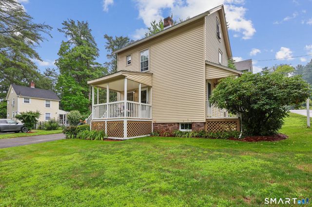 10 Middle Lane, Simsbury, CT 06070