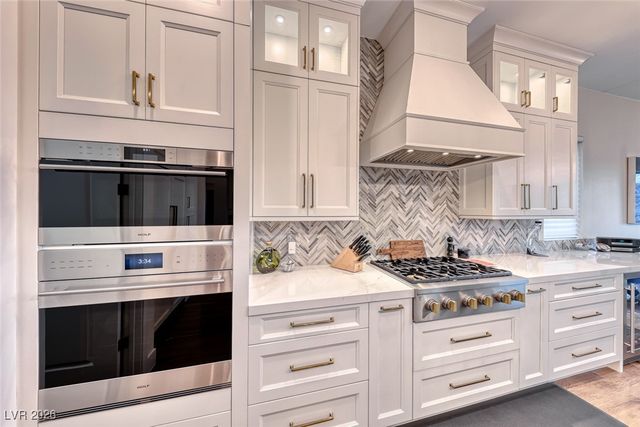 116 Stone Mesa Court, Henderson, NV 89011