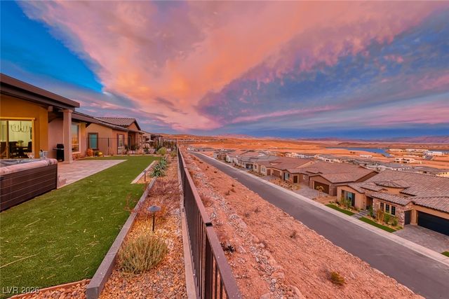 116 Stone Mesa Court, Henderson, NV 89011