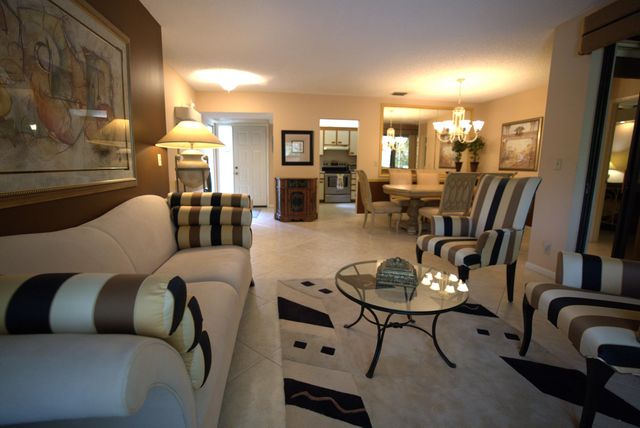 2956 Carambola Circle S 2031, Coconut Creek, FL 33066